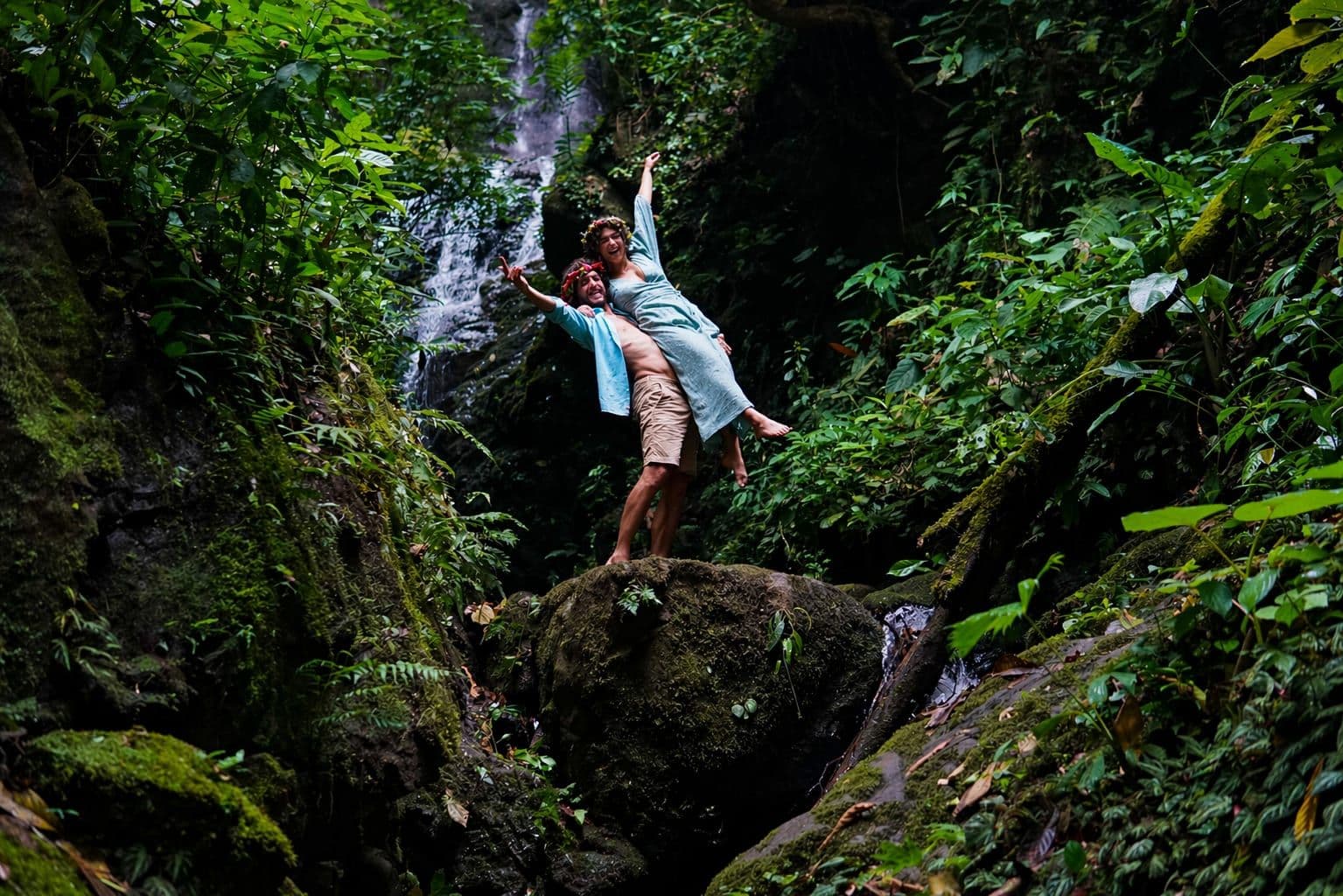Costa Rica community β real estate lifestyle